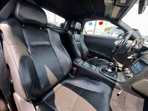 Used 2004 Nissan 350Z Touring RWD image 15