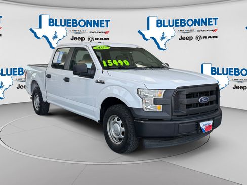Used 2017 Ford F150 XL w/ Equipment Group 101A Mid RWD image 3