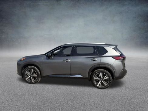 Used 2021 Nissan Rogue SL w/ Premium Package image 12