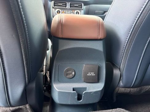 Used 2024 Ford Maverick Lariat FWD image 15