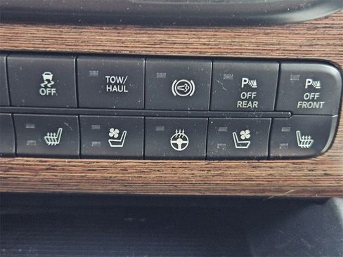 Used 2018 RAM 2500 Laramie image 25