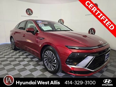 Used 2024 Hyundai Sonata Limited image 1