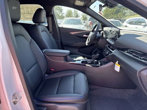 New 2026 Buick Envista Sport Touring w/ Convenience II Package image 23