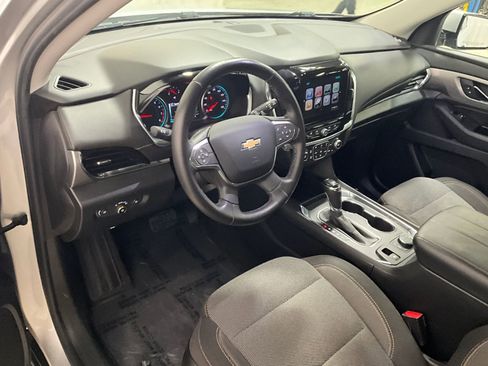 Used 2018 Chevrolet Traverse LT AWD/4WD image 12