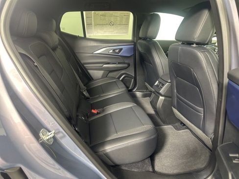 New 2026 Chevrolet Equinox EV LT image 14