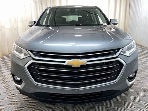 Used 2021 Chevrolet Traverse LT image 13
