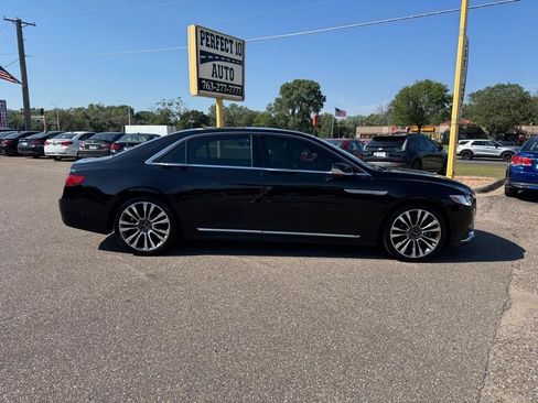 Used 2017 Lincoln Continental Reserve w/ Luxury Package AWD/4WD image 3