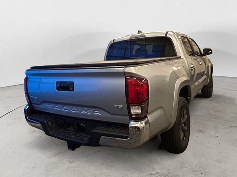 Used 2023 Toyota Tacoma SR5 AWD/4WD image 5