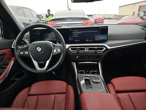 Used 2024 BMW 330i xDrive Sedan w/ Premium Package image 15