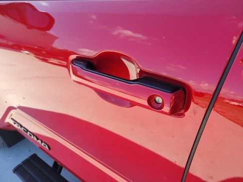 Used 2024 Toyota Tacoma TRD Sport w/ TRD Sport Premium Package image 7