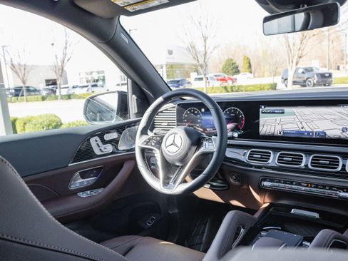 New 2026 Mercedes-Benz GLE 450 4MATIC image 17