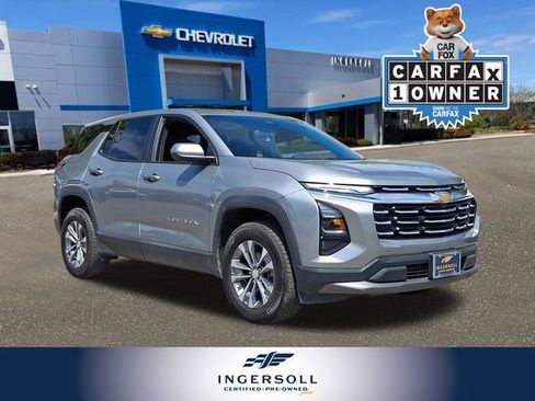 Used 2025 Chevrolet Equinox LT AWD/4WD image 1