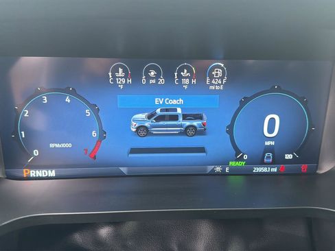 Used 2025 Ford F150 XLT w/ Equipment Group 301A Standard image 16