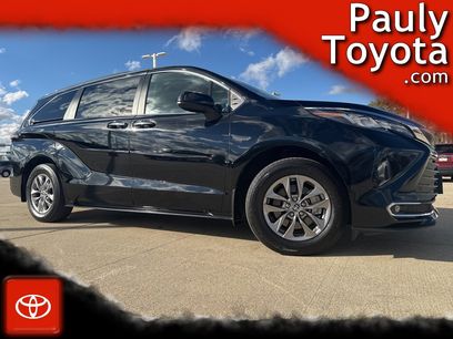 Certified 2023 Toyota Sienna XLE