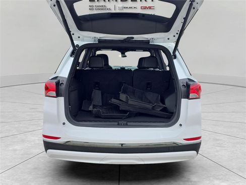 Used 2022 Chevrolet Equinox RS w/ RS Leather Package AWD/4WD image 13