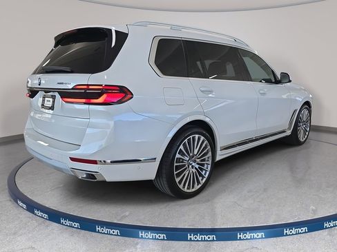New 2026 BMW X7 xDrive40i image 4
