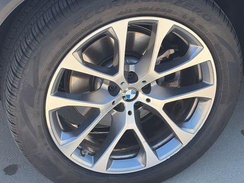 Used 2026 BMW X5 xDrive40i image 11