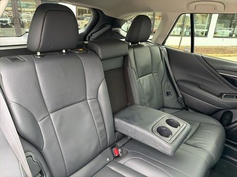 Used 2023 Subaru Outback Touring XT image 26