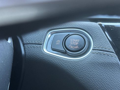 Used 2020 BMW X1 xDrive28i w/ Premium Package image 22