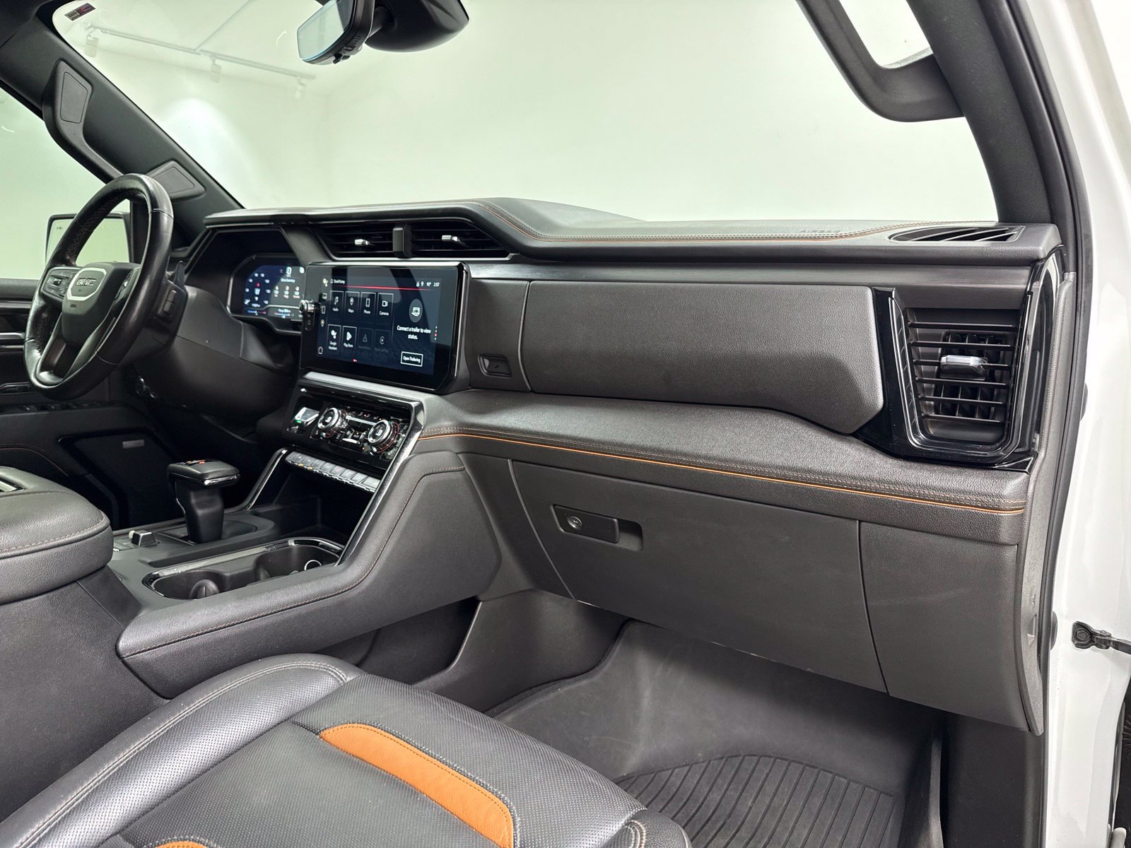 Used 2022 GMC Sierra 1500 AT4 w/ AT4 Premium Package AWD/4WD image 32