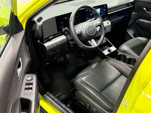 Used 2024 Hyundai Kona Limited image 10