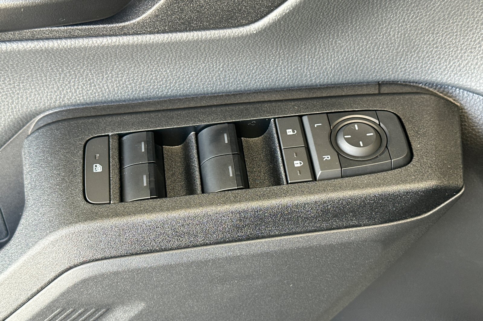 New 2026 Toyota RAV4 LE FWD image 12