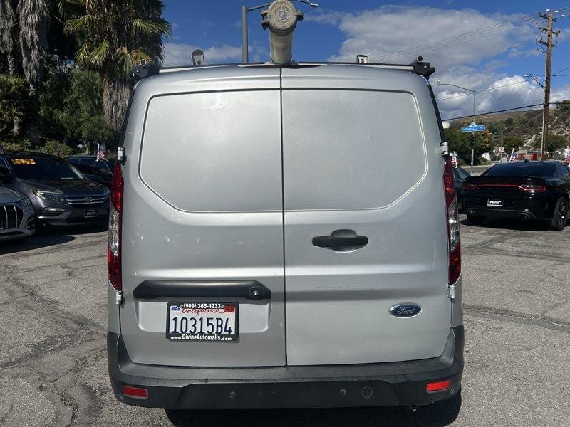 Used 2019 Ford Transit Connect XLT FWD image 4