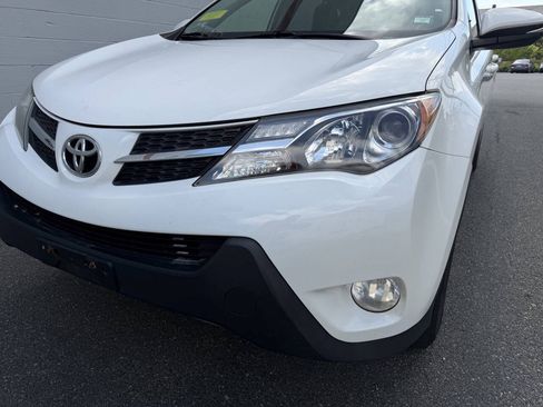Used 2015 Toyota RAV4 XLE AWD/4WD image 9