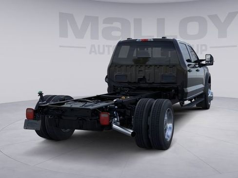New 2026 Ford F450 4x4 Crew Cab Super Duty image 8