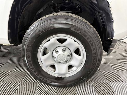 Used 2023 Toyota Tacoma SR image 10