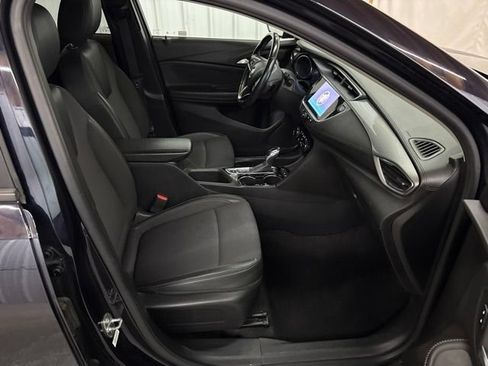 Used 2020 Buick Encore GX Select FWD image 21