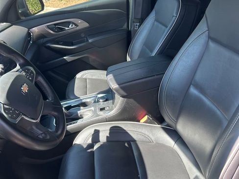 Certified 2023 Chevrolet Traverse Premier AWD/4WD image 21