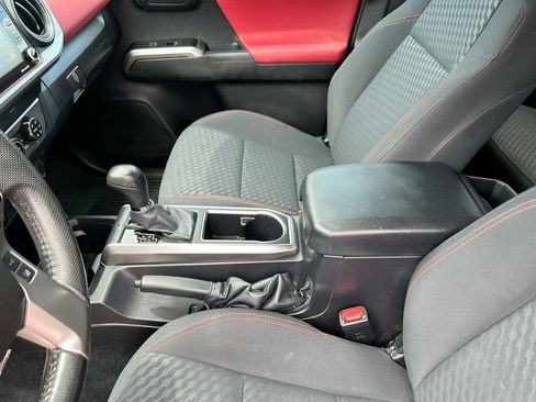 Used 2023 Toyota Tacoma SR5 RWD image 26
