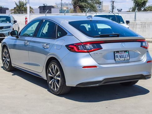 Used 2024 Honda Civic EX-L image 7