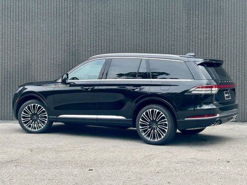 New 2026 Lincoln Aviator Black Label AWD/4WD image 4