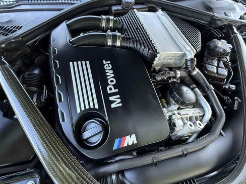 Used 2016 BMW M4 image 32