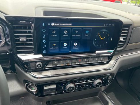 Used 2025 Chevrolet Silverado 1500 ZR2 w/ Technology Package AWD/4WD image 19
