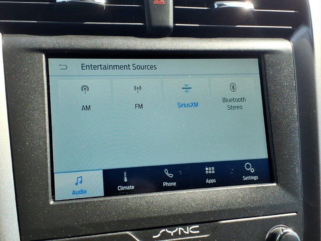 Certified 2020 Ford Fusion SE FWD image 22