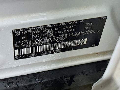 Used 2024 Toyota RAV4 XLE image 12