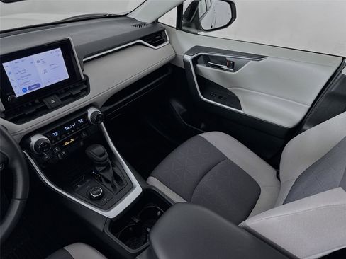 Used 2023 Toyota RAV4 XLE w/ Convenience Package AWD/4WD image 25