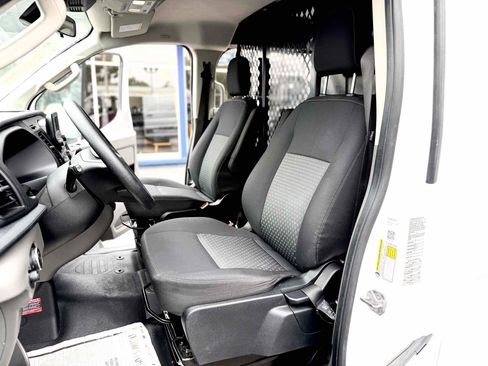 Used 2023 Ford Transit 250 Low Roof w/ Exterior Upgrade Package RWD image 17