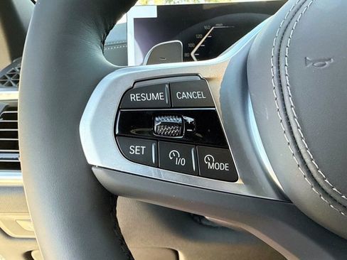 New 2026 BMW X6 xDrive40i w/ Executive Package image 36