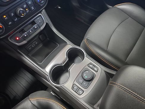 Certified 2024 GMC Terrain AT4 w/ Infotainment Package II AWD/4WD image 25