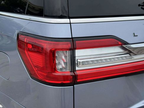 Used 2019 Lincoln Navigator L Black Label AWD/4WD image 16
