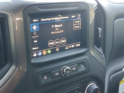 New 2025 Chevrolet Silverado 1500 Custom image 22