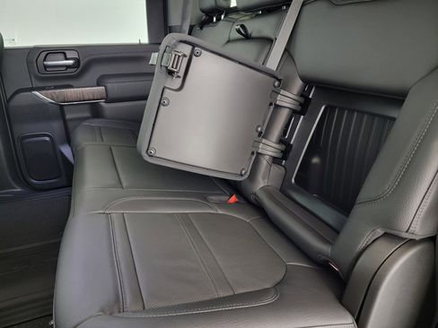 Used 2022 GMC Sierra 2500 Denali w/ Denali Ultimate Package image 26