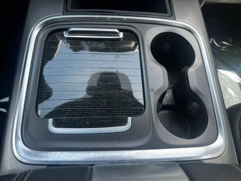 Used 2016 RAM 1500 4x4 Crew Cab Laramie Longhorn image 43