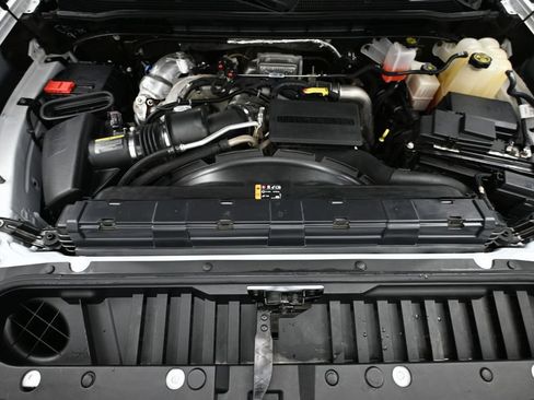 Used 2022 Chevrolet Silverado 2500 LTZ w/ Safety Package AWD/4WD image 52