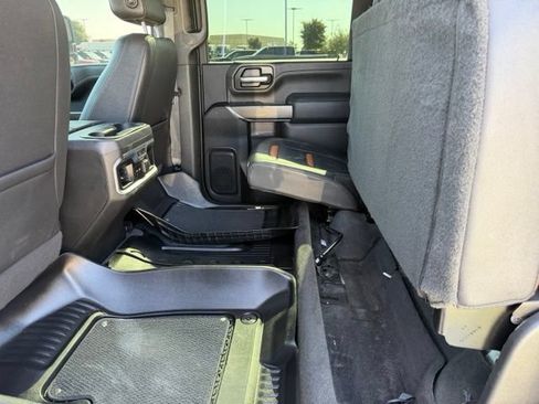 Used 2022 GMC Sierra 2500 AT4 w/ AT4 Premium Plus Package AWD/4WD image 26