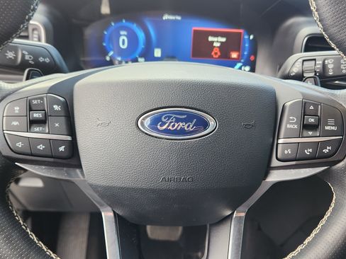 Used 2020 Ford Explorer ST w/ Premium Technology Package image 7